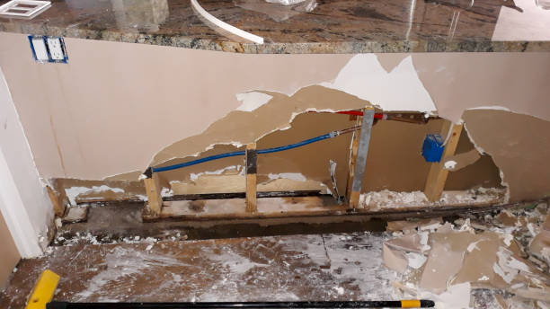 Best Water damage restoration process  in Experiment, GA